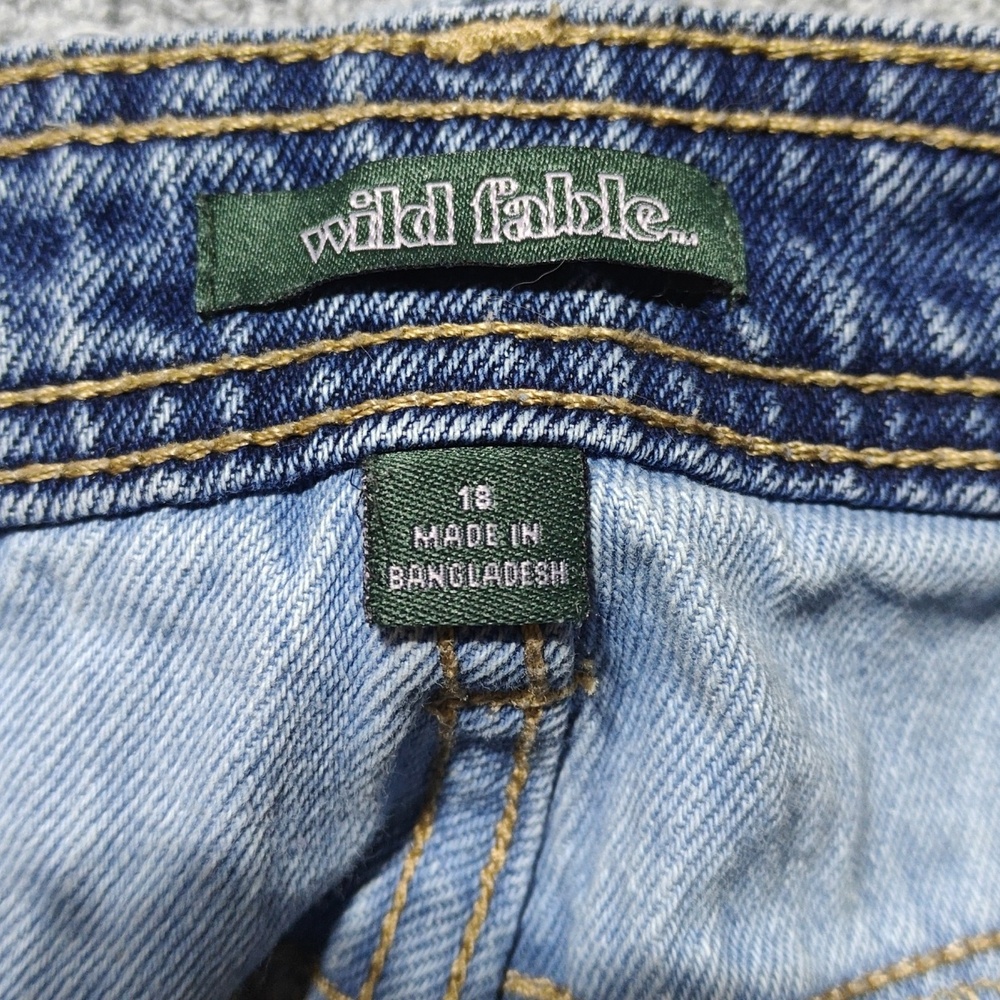 Different Patchwork Blue Jean Shorts - image 4